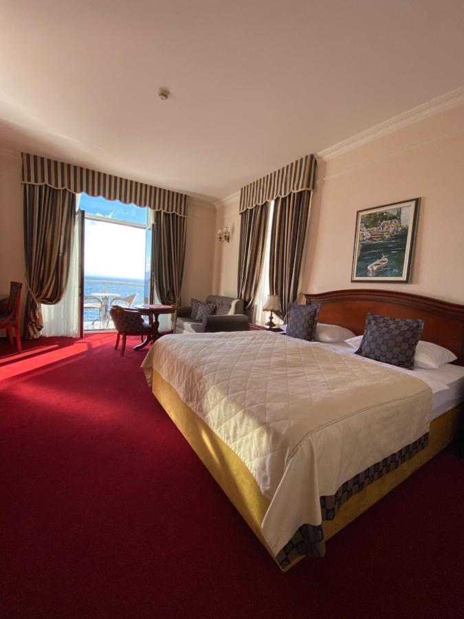 Hotel Savoy Οπατία Εξωτερικό φωτογραφία