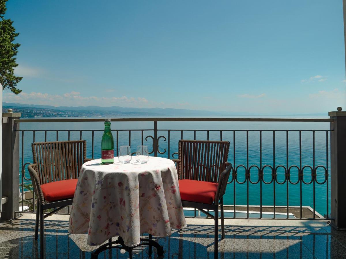 Hotel Savoy Οπατία Εξωτερικό φωτογραφία